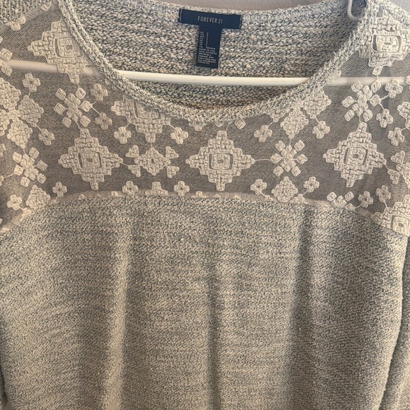 Forever 21 Gray Crew Neck Sweater with Nordic Design - Picture 2 of 3